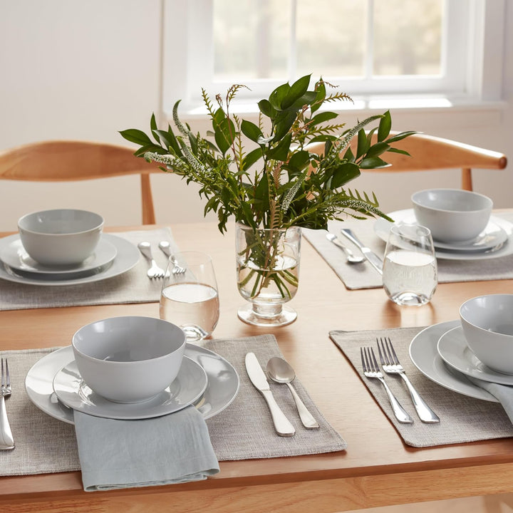 18-Piece White Dinnerware Set (6-Person)