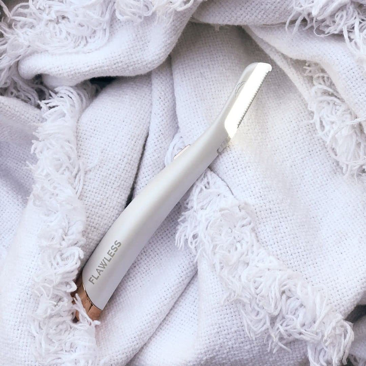 Dermaplane Glo Light Facial Exfoliator