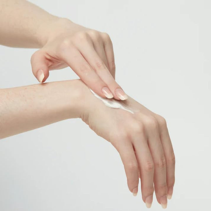 Moisturizing Hand Cream for Dry Skin
