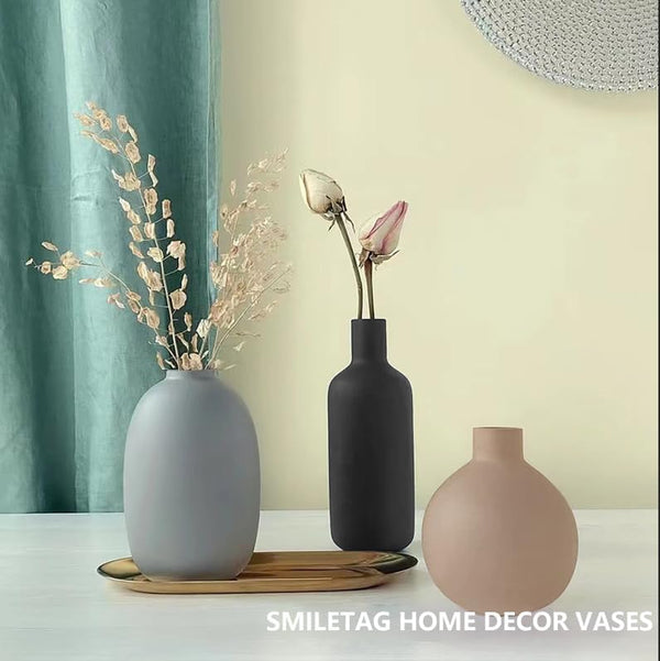 Set of 3 Ceramic Farmhouse Vases